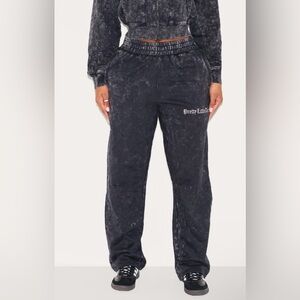 PrettyLittleThing Black Joggers